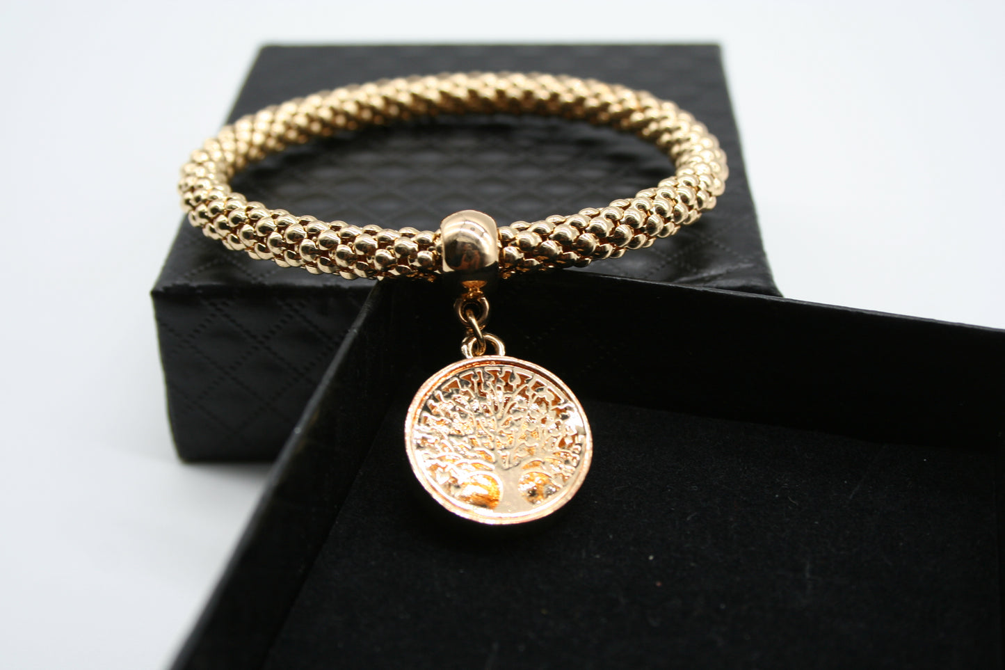 Rope Bracelet With Charm Gold