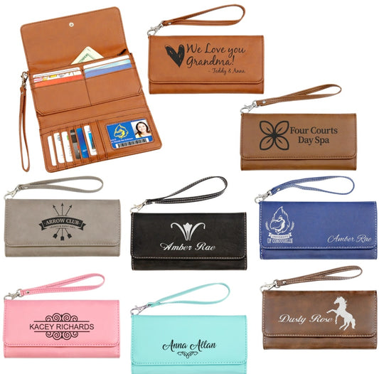 Wallet wristlet